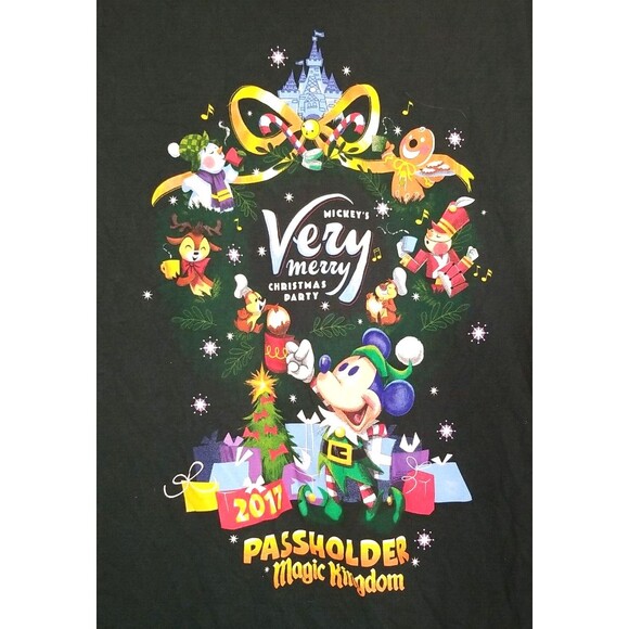 Disney Mickeys Very Merry Xmas Party Magic Kingdom 2017 Passholder Shirt M   A5 - Picture 2 of 5
